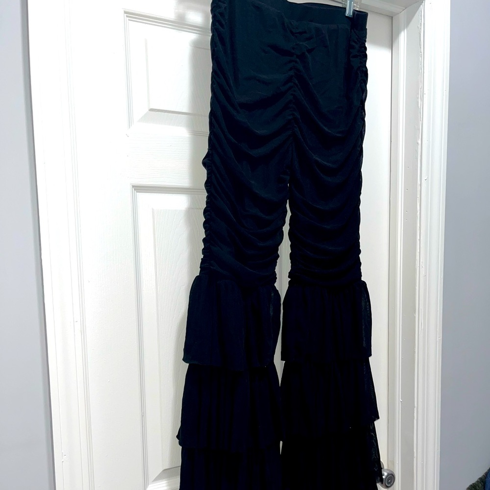 Mesh ruffle bell bottoms